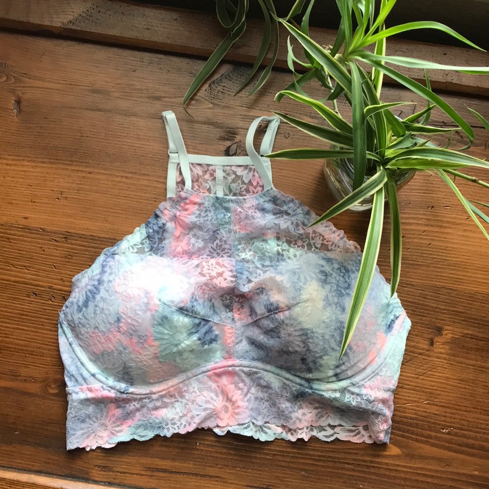 Victoria’s secret large lace bralette